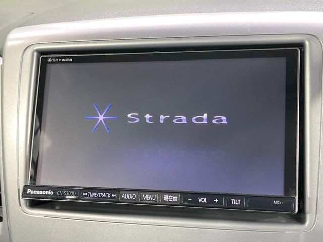 �y�i�r�Q�[�V�����z�g���₷���i�r�ŖړI�n�܂ł�������ē����Ă���܂��B�e��I�[�f�B�I�Đ��@�\���[�����Ă���A���Ԃ̉^�]������Ɋy�����Ȃ�܂�!!