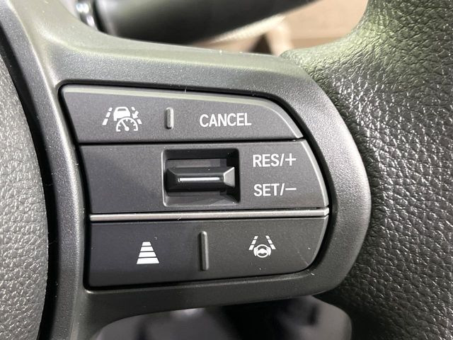 �y�A�_�v�e�B�u�N���[�Y�R���g���[���z�������H�ł̒��������s���y��!!�����ő��x��ۂN���[�Y�R���g���[�����A�Փˌy���V�X�e���ƘA�g���A�O���̎ԗ������m���ĎԊԂ�ۂ悤�ɑ��x���߂��Ă���܂�!!