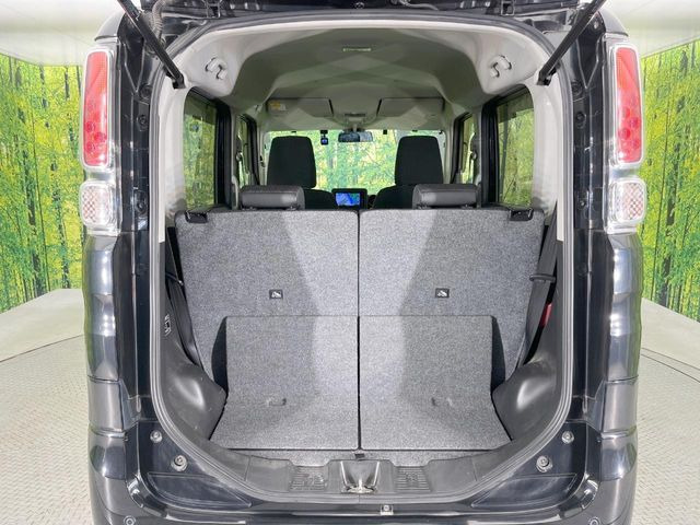 ���i�̂���������ʋ΁A���}���ɏ\���ȉ׎��X�y�[�X���m�ۂ��Ă���܂��B�Z�J���h�V�[�g��|���ƁA�傫�ȉו��̐ύڂ��\�ł���