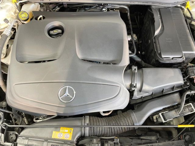 �����X�ł́A�e���[�J�[�̐�p�f�f�e�X�^�[�𓱓��B���Ǝ��i�����e�N�j�J���X�^�b�t���풓���Ă���܂��̂ŁA������̍ۂɂ����S���Ă����p���������܂��B