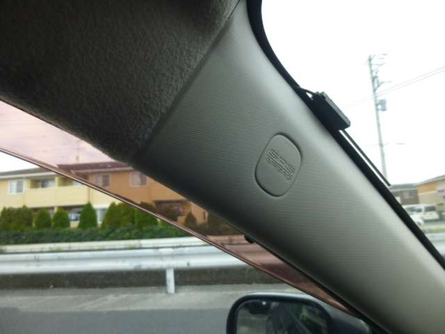 �A�V�X�^���g�p�T�C�h�G�A�o�b�N�ł��B