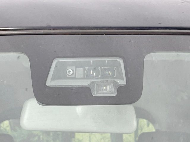 �y�X�Y�L �Z�[�t�e�B�T�|�[�g�z���s���ɑO���̎ԗ�����F�����A�Փ˂������Ȏ��͌x��ƃu���[�L�ŏՓˉ���Ɣ�Q�y�����A�V�X�g�B�����S�Ƀh���C�u�����y���݂��������܂��B