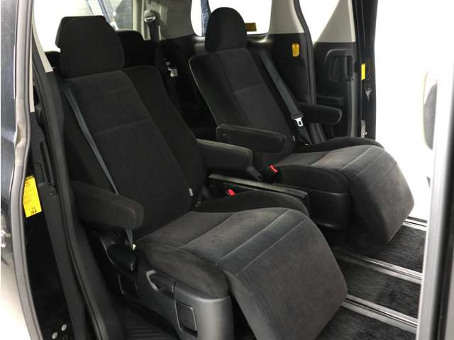 �y�I�b�g�}���t���Z�J���h�V�[�g�z�ő�800mm�̃����O�X���C�h�V�[�g�ƃI�b�g�}���@�\�ɂ�葫���y�X�L�΂������\�ł�!�܂��A�Ђ��|��������܂��̂ŁA���K�ȃh���C�u�����y���݂��������܂�!