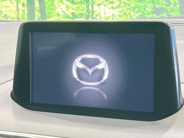 �y�}�c�_�R�l�N�g�i�r�z�ԓ��̕��͋C�Ƀ}�b�`������̌^�^�C�v�̃i�r�B�e����q�ݒ��Bluetooth�Đ����A�l�X�ȋ@�\���y���߂܂��B�����I�ȃ_�C�������삪�\�ŁA�g��������ǍD�ł��B