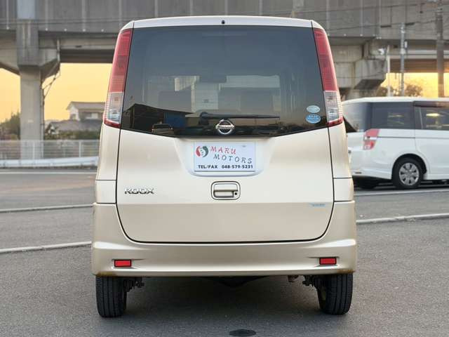 ���������ԑ����W�����ł�!���̋@��ɐ��񂲗��X������!