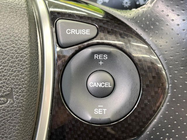 �y�N���[�Y�R���g���[���z�������H�����N���N���s�B�A�N�Z���𗣂��Ă���葬�x�ő��s���ł��A�������^�]���̕��S���y��!�����E�������ȒP�ȃX�C�b�`����Œ����ł��܂��B