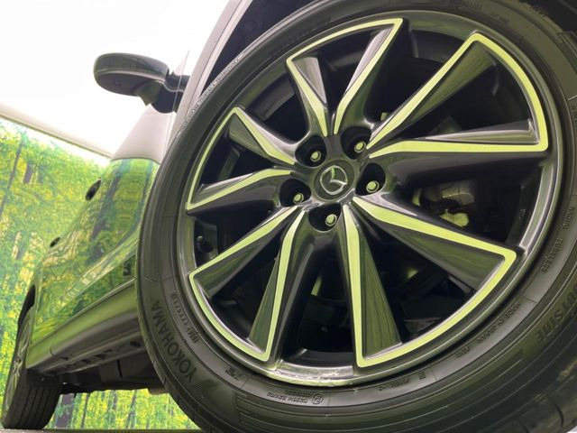 �y����19�C���`�A���~�z�C�[���z�O�ςɃ}�b�`���������A���~�z�C�[���𑕒����Ă���܂��B�e��ЊO�A���~�z�C�[����A�X�^�b�h���X�^�C�����戵�����Ă���܂��B���񂲑��k����������