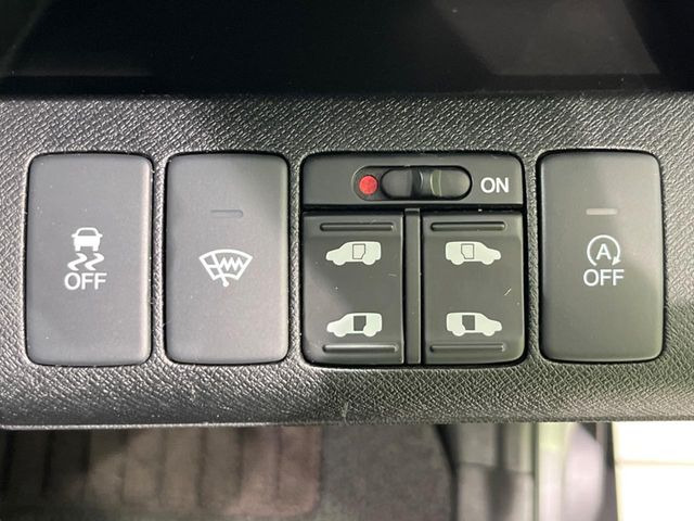 �y�����p���[�X���C�h�h�A�z�X�}�[�g�L�[��^�]�Ȃ̃X�C�b�`�Ō�ȗ����X���C�h�h�A�̊J���\���d��������͂����ăh�A���J����K�v�������A�����Ȃ��q�l�ł��ȒP�ɊJ���߂ł����K�ł���