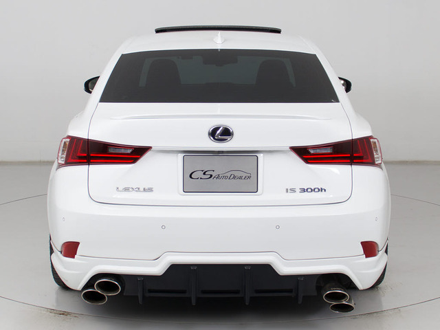 4本出しマフラー装着済み!別途変更も可能となりますのでご相談ください!