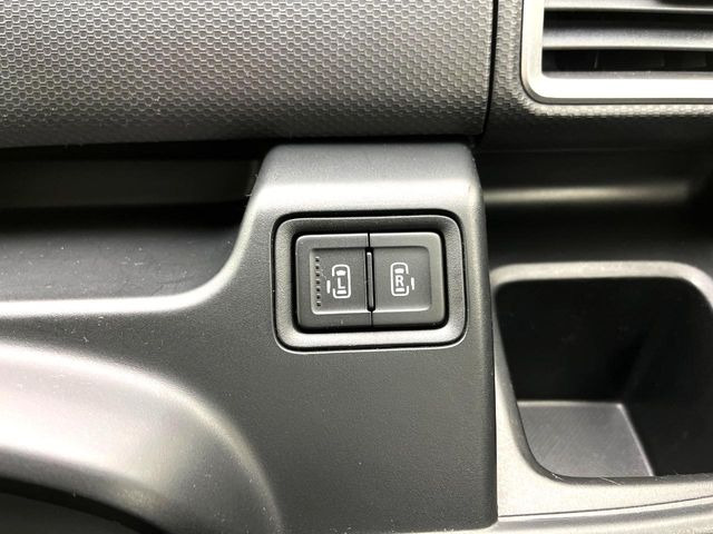 �y�����p���[�X���C�h�h�A�z�X�}�[�g�L�[��^�]�Ȃ̃X�C�b�`�Ō�ȗ����X���C�h�h�A�̊J���\���d��������͂����ăh�A���J����K�v�������A�����Ȃ��q�l�ł��ȒP�ɊJ���߂ł����K�ł���