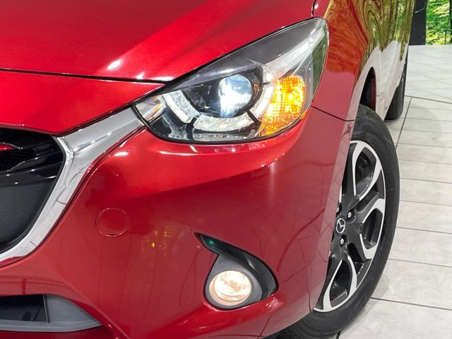 �yLED�w�b�h���C�g�z���V����ԑ��s�����ǍD�Ȏ��E���m�ۂ����S���ĉ^�]�ł��鍂�P�xLED�w�b�h���C�g�𑕔�!�_�����x�������A����d�͂��}�����Ă��܂��B