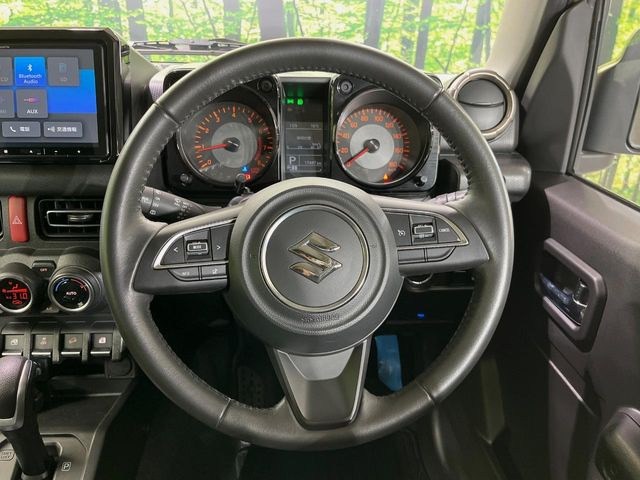 �y�����v�����X�e�A�����O�z�㎿�Ȋv���g�p���邱�ƂŁA��ɂ����������݂ƂĂ��^�]���₷���n���h���ł���