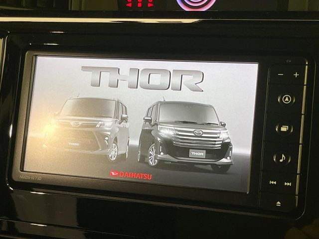 �y�����i�r�z�l�C�̏����i�r�𑕔����Ă���܂��B�i�r�̎g���₷���͂������A�I�[�f�B�I�@�\���[��!�L�����v�◷�s�͂������A�ʋ΂┃�����ȂǕ��i�̃h���C�u���y�����Ȃ�͂���