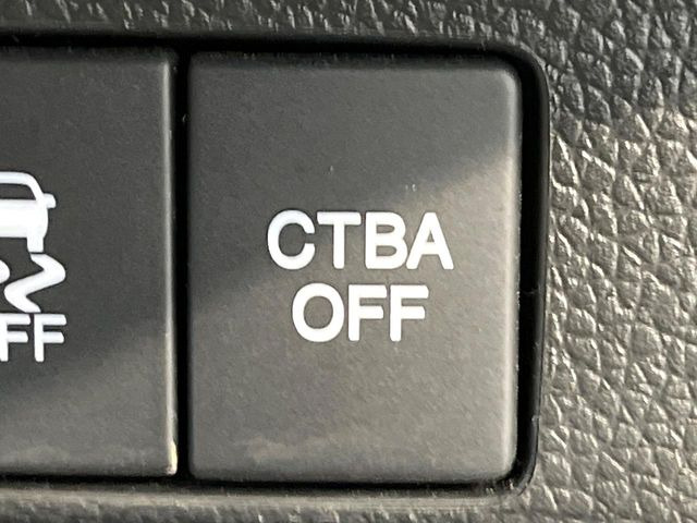 �y�V�e�B�u���[�L�A�N�e�B�u�V�X�e���z�ᑬ���s���ɑO���̎ԗ�����F�����A�Փ˂������Ȏ��͌x��ƃu���[�L�ŏՓˉ���Ɣ�Q�y�����A�V�X�g�B�����S�Ƀh���C�u�����y���݂��������܂��B