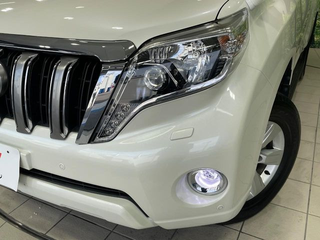 �yLED�w�b�h���C�g�z���V����ԑ��s�����ǍD�Ȏ��E���m�ۂ����S���ĉ^�]�ł��鍂�P�xLED�w�b�h���C�g�𑕔�!�_�����x�������A����d�͂��}�����Ă��܂��B