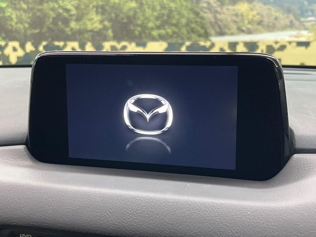 �y�}�c�_�R�l�N�g�i�r�z�ԓ��̕��͋C�Ƀ}�b�`������̌^�^�C�v�̃i�r�B�e����q�ݒ��Bluetooth�Đ����A�l�X�ȋ@�\���y���߂܂��B�����I�ȃ_�C�������삪�\�ŁA�g��������ǍD�ł��B