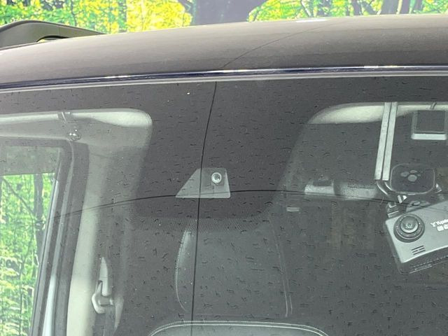 �y�O�He-Assist�z���s���ɑO���̎ԗ�����F�����A�Փ˂������Ȏ��͌x��ƃu���[�L�ŏՓˉ���Ɣ�Q�y�����A�V�X�g�B�����S�Ƀh���C�u�����y���݂��������܂��B