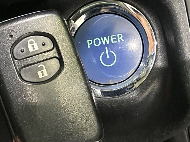 �y�X�}�[�g�L�[�z�J�o����|�P�b�g�ɓ��ꂽ�܂܂ł��h�A�̎{���E�������\�ȃX�}�[�g�L�[�𑕔��B�G���W���̃I���E�I�t�����J�M�����o���K�v����������Ƃ��Ă��֗��ł���