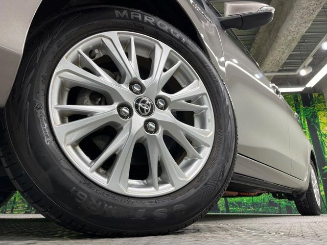 【純正15インチアルミホイール】外観にマッチした純正アルミホイールを装着しております。各種社外アルミホイールや、スタッドレスタイヤも取扱いしております。是非ご相談ください♪