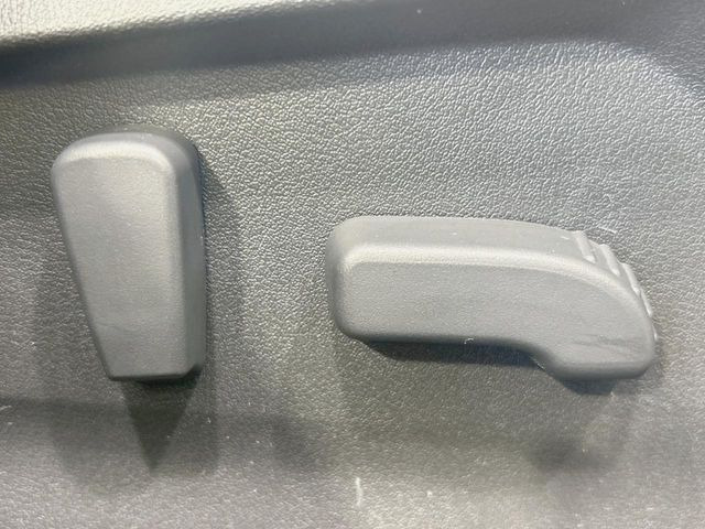 �y�p���[�V�[�g�z�X�C�b�`��ŊȒP�ɃV�[�g�̔��������\!�d��������͂�����܂���!���K�ȃV�[�g�|�W�V�����ɃZ�b�g���āA���K�ȃh���C�u�����y���݂��������B