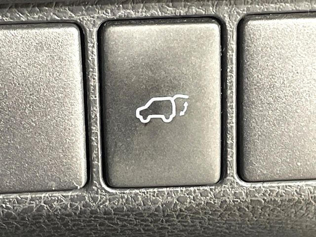 �y�p���[�o�b�N�h�A�z�X�}�[�g�L�[��^�]�Ȃ̃{�^�������������Ń��A�Q�[�g�������ŊJ���܂�!�ו��������Ă��鎞��A�����ʒu�ɂ���o�b�N�h�A��߂�ۂɕ֗��ȋ@�\�ł���