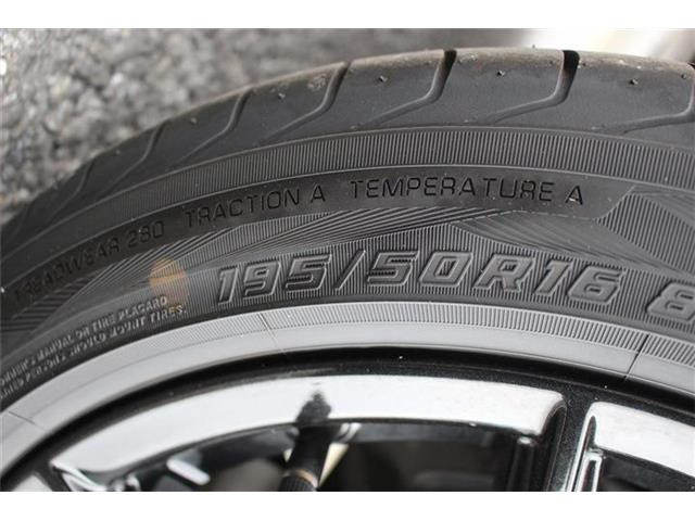 ���Ǝҗl�ւ̔̔��͂��f�肳���Ă��������܂��B �Ԍ������ԗ��̏ꍇ�́A�Ԍ����擾�������x�������z�ŕ\�����Ă���܂��B