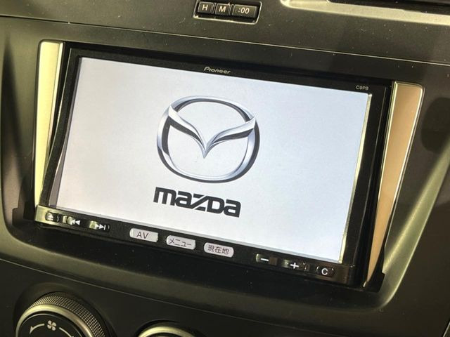 �y�����i�r�z�l�C�̏����i�r�𑕔����Ă���܂��B�i�r�̎g���₷���͂������A�I�[�f�B�I�@�\���[��!�L�����v�◷�s�͂������A�ʋ΂┃�����ȂǕ��i�̃h���C�u���y�����Ȃ�͂���