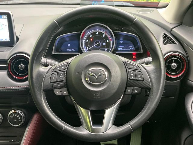 �y�����v�����X�e�A�����O�z�㎿�Ȋv���g�p���邱�ƂŁA��ɂ����������݂ƂĂ��^�]���₷���n���h���ł���