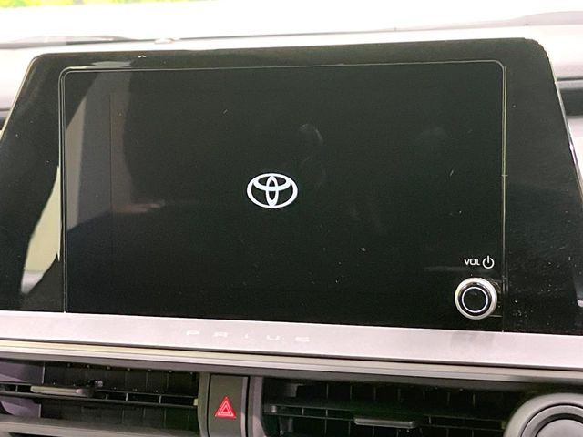 �y8�C���` �f�B�X�v���C�I�[�f�B�I�z���ʂ̃f�B�X�v���C��AppleCarPlay��AndroidAuto�����p�\�B�傫�ȉ�ʂŃX�}�z�i�r�A�v���������p���������܂���