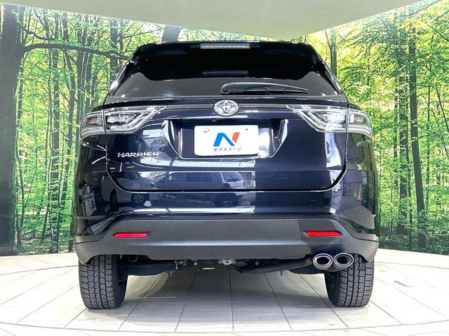 安心の最長10年・走行無制限保証(有償)をご用意。保証内容も充実はもちろん、無料点検&オイル交換や、年中無休の全国・24時間ロードサービスも付帯されておりますのでご安心下さい。