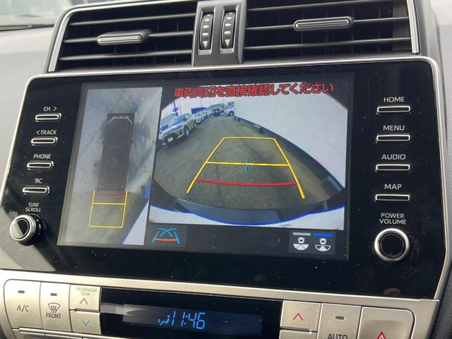 �y�p�m���~�b�N�r���[���j�^�[�z��p�̃J�����ɂ��A�ォ�猩���낵���悤�Ȏ��_��360�x�N���}�̎��͂��m�F���邱�Ƃ��ł��܂������p�������m�F���₷���A�����ꏊ�ł̐؂�Ԃ��⒓�Ԃ��X���[�Y�ɍs���܂��B