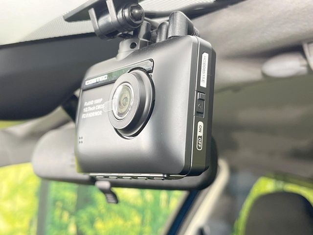 �y�h���C�u���R�[�_�[�z���S�E���S�ȃJ�[���C�t�ɕK�{�̃h���C�u���R�[�_�[�𑕔�!���s���͂������A������^�]�⎖�̂ɑ��������ۂ̏󋵂��f���ŋL�^���A����̃��X�N�ɔ����܂��B