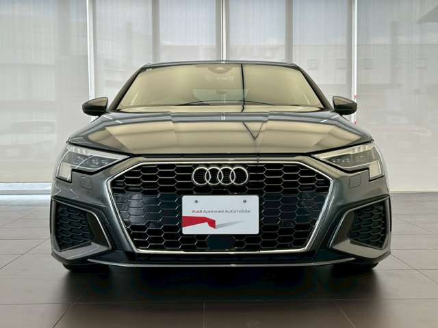 A3セダン30 TFSI Sライン