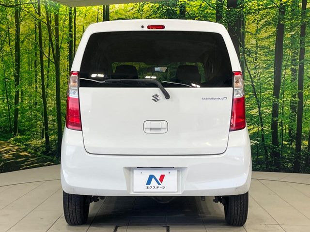 安心の最長10年・走行無制限保証(有償)をご用意。保証内容も充実はもちろん、無料点検&オイル交換や、年中無休の全国・24時間ロードサービスも付帯されておりますのでご安心下さい。