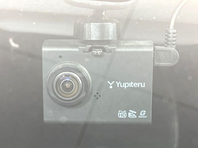 �y�h���C�u���R�[�_�[�z���S�E���S�ȃJ�[���C�t�ɕK�{�̃h���C�u���R�[�_�[�𑕔�!���s���͂������A������^�]�⎖�̂ɑ��������ۂ̏󋵂��f���ŋL�^���A����̃��X�N�ɔ����܂��B