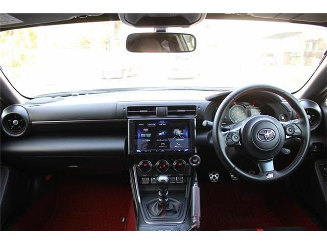 ���Ǝҗl�ւ̔̔��͂��f�肳���Ă��������܂��B �Ԍ������ԗ��̏ꍇ�́A�Ԍ����擾�������x�������z�ŕ\�����Ă���܂��B