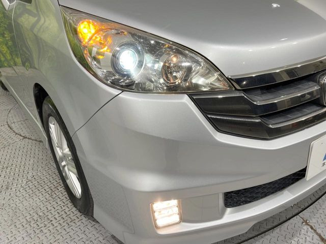 �yHID�w�b�h���C�g�z���ɖ��邭�O�����Ƃ炵�Ă����̂ŁA���V����Ԃ̑��s�������E�ǍD�ň��S���Ă���肢�������܂��B