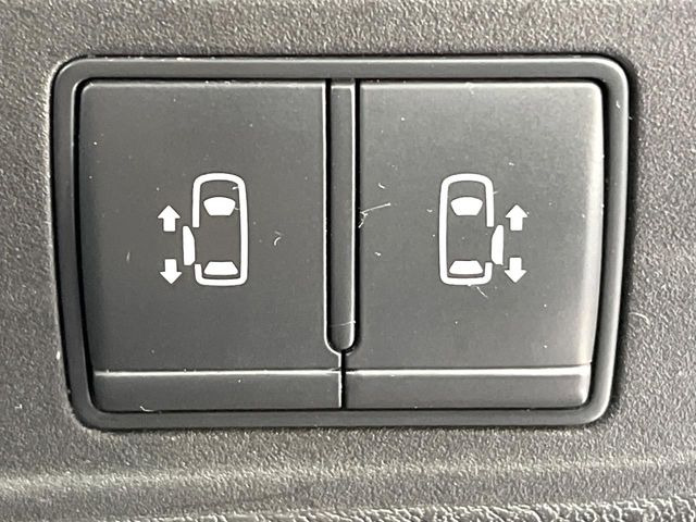 �y�����p���[�X���C�h�h�A�z�X�}�[�g�L�[��^�]�Ȃ̃X�C�b�`�Ō�ȗ����X���C�h�h�A�̊J���\���d��������͂����ăh�A���J����K�v�������A�����Ȃ��q�l�ł��ȒP�ɊJ���߂ł����K�ł���