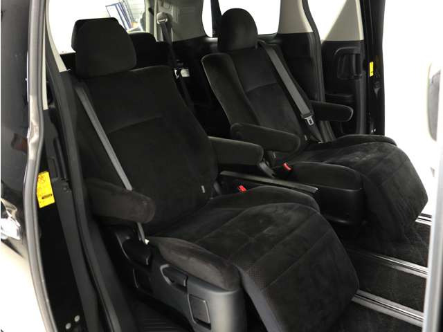 �y�I�b�g�}���t���Z�J���h�V�[�g�z�ő�800mm�̃����O�X���C�h�V�[�g�ƃI�b�g�}���@�\�ɂ�葫���y�X�L�΂������\�ł�!�܂��A�Ђ��|��������܂��̂ŁA���K�ȃh���C�u�����y���݂��������܂�!