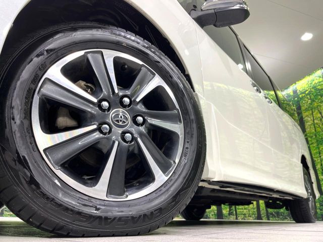 �y����16�C���`�A���~�z�C�[���z�O�ςɃ}�b�`���������A���~�z�C�[���𑕒����Ă���܂��B�e��ЊO�A���~�z�C�[����A�X�^�b�h���X�^�C�����戵�����Ă���܂��B���񂲑��k����������