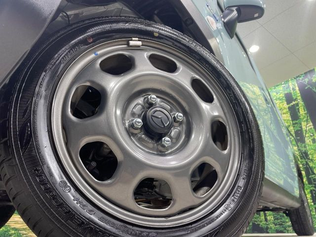 �y15�C���`�A���~�z�C�[���z�O�ςɃ}�b�`�����A���~�z�C�[���𑕒����Ă���܂��B�e��A���~�z�C�[����A�X�^�b�h���X�^�C�����戵�����Ă���܂��B���񂲑��k����������