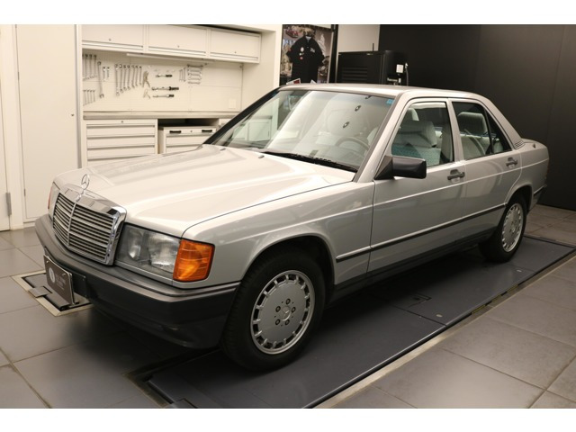 190クラス190E 2.6