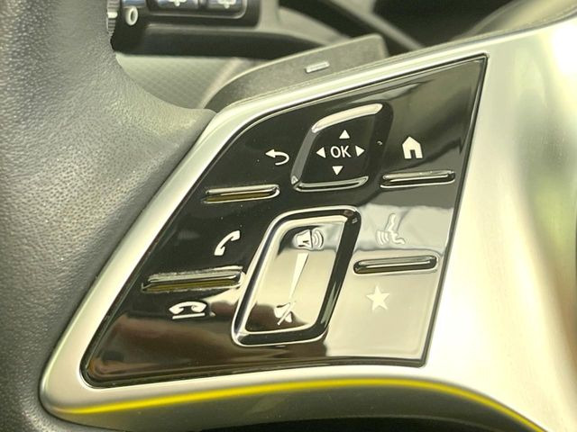 ���f�B�X�^���X�p�C���b�g�f�B�X�g���j�b�N:�s�s�A�x�O�A�������H�Ȃǂ̑��s���ɁA�X�e���I�}���`�p�[�p�X�J�����ƃ��[�_�[�Z���T�[�ɂ��A�O���Ԃ�F�����đ��x�ɉ������Ԋԋ������ێ����鎟����̃N���R��!