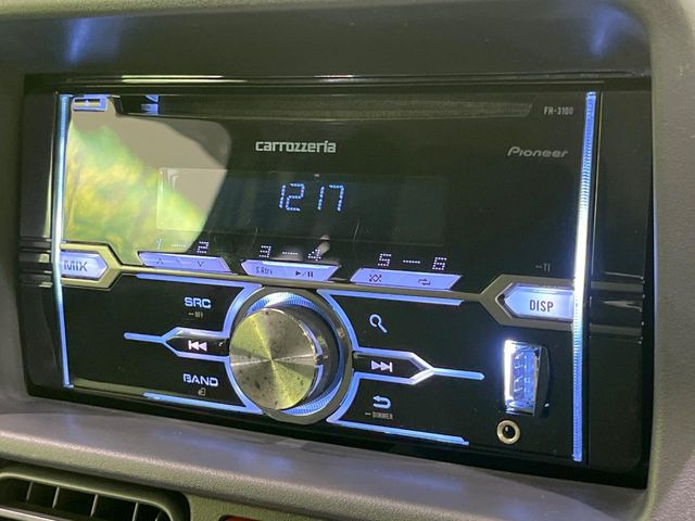 お好きな音楽を車内でお楽しみいただけます♪スピーカー交換・ウーハー追加などの音質向上や、最新ナビ・後席モニター等の取り付けも是非ご相談ください!