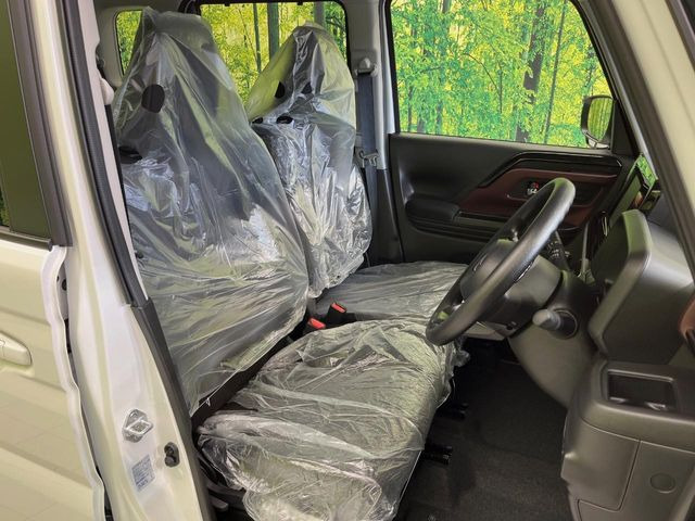 もちろん車内はキレイです♪よりクリーンな状態をキープしたいお客様には『ナノゾーンコート』がおすすめ!新型コロナウイルス対策や、除菌・消臭に効果を発揮し多くの方にご好評いただいております。