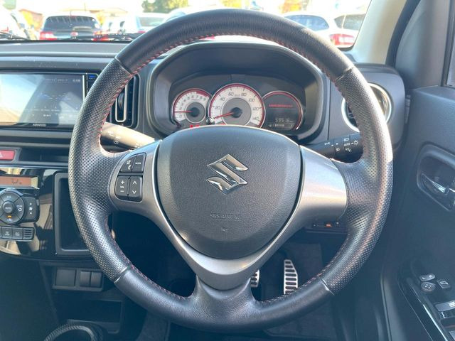 �y�����v�����X�e�A�����O�z�㎿�Ȋv���g�p���邱�ƂŁA��ɂ����������݂ƂĂ��^�]���₷���n���h���ł���