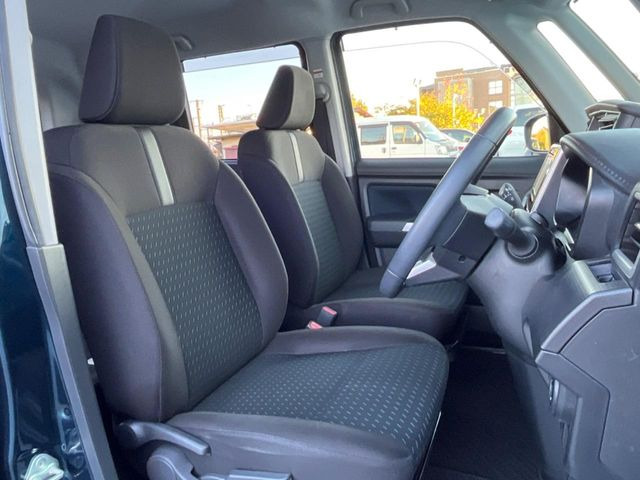 �^�]�Ȃ܂��ɂ͏\���ȃX�y�[�X������A�啿�ȕ��ł��������^�]���Ă�����������ł��B