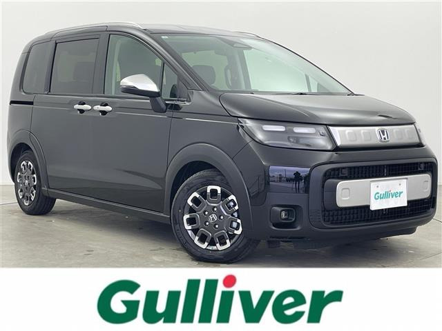 フリード1.5 e:HEV クロスター