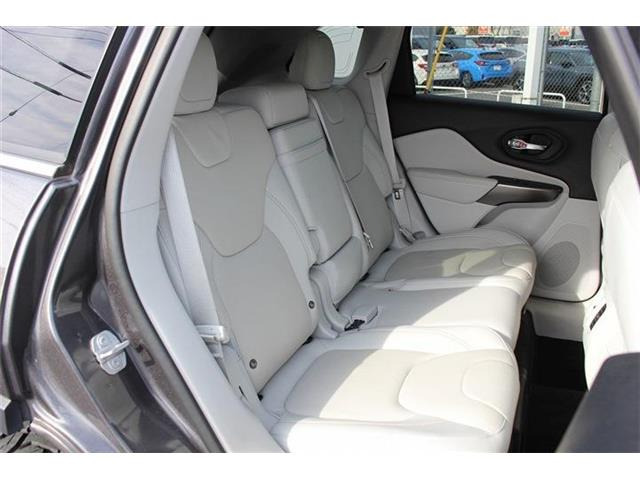 ���Ǝҗl�ւ̔̔��͂��f�肳���Ă��������܂��B �Ԍ������ԗ��̏ꍇ�́A�Ԍ����擾�������x�������z�ŕ\�����Ă���܂��B