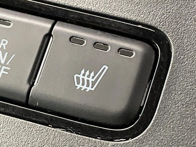 �y�V�[�g�q�[�^�[�z�������ɏd�󂷂�V�[�g�q�[�^�[!�G�A�R����葁�����܂��Ă����̂Ŋ�����̐l�����S�ł��ˁ�G�A�R���̉����͊������邩����A�Ƃ������ɂ����������߂ł��B